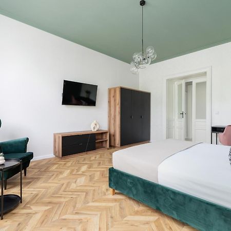 Two Bedroom Apartment - Dietla 11 Kraków Eksteriør billede
